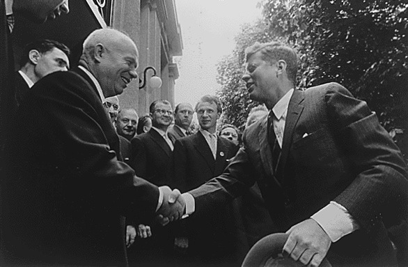 Fichier:Kennedy Khrouchtchev1.jpg