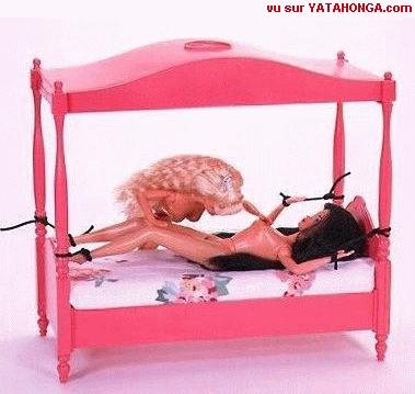 Fichier:Barbie-lesbienne.jpg