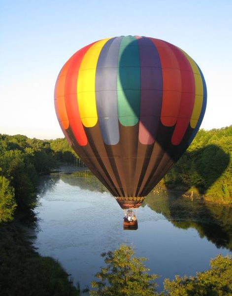File:Hot air balloon.jpg