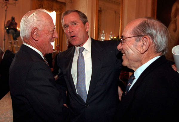Archivo:Berra and Bush.jpg