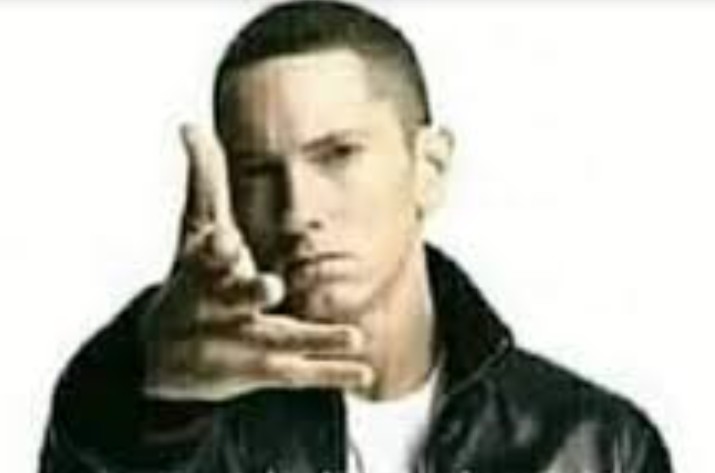 Archivo:Eminemfoto.jpg