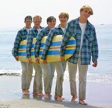 Archivo:Beach Boys surfing.jpg