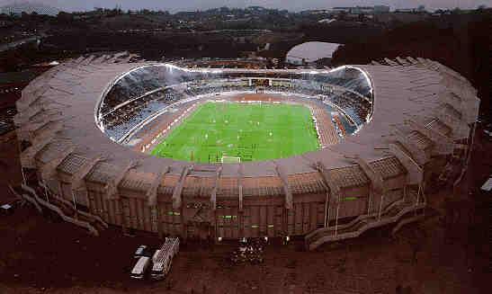 Archivo:Estadio Coliseo.JPG