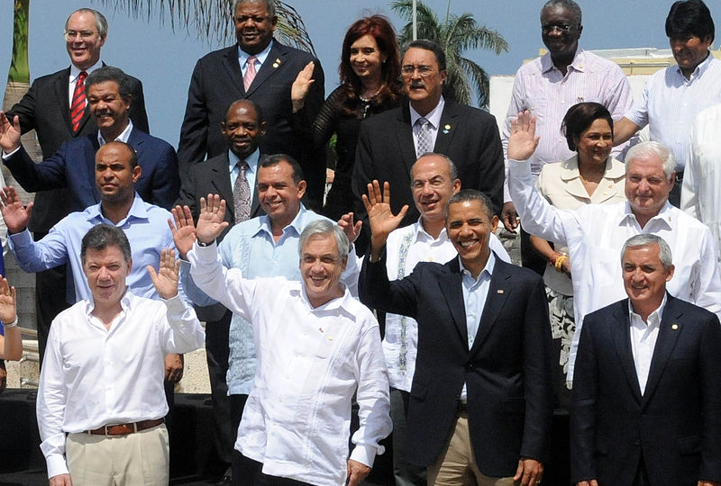 Archivo:Jefes de Estado en la Cumbre de Cartagena de Indias, 2012.jpg