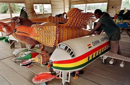 Archivo:Ghana avión.jpg