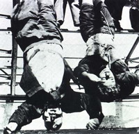 Archivo:Mussolini puenting.jpg