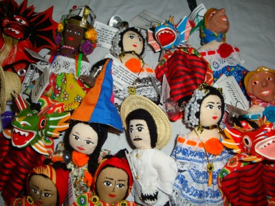 Archivo:Recordatorios típicos panameños.jpg