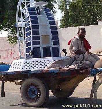 Archivo:Burj AlArab in Pakistan.jpg