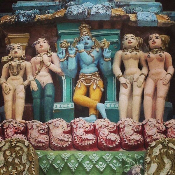 Archivo:Krishna inmoral.jpg