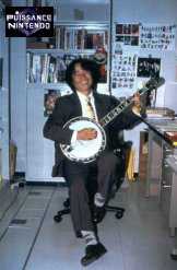 Archivo:Miyamoto banjo.jpg