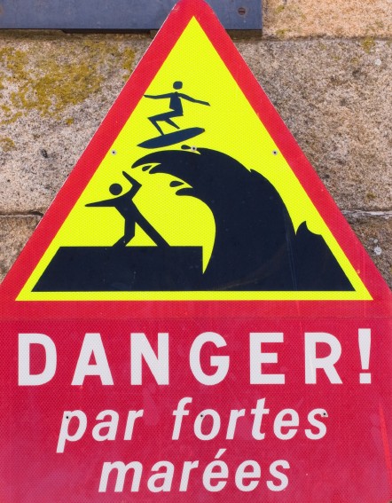 Archivo:Normandy danger.jpg