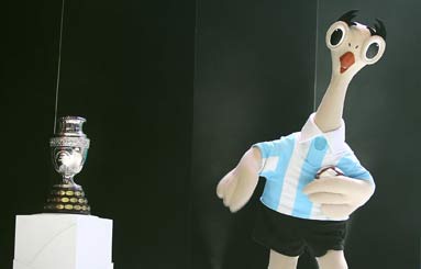 Archivo:Mascota-copa-america2011.jpg
