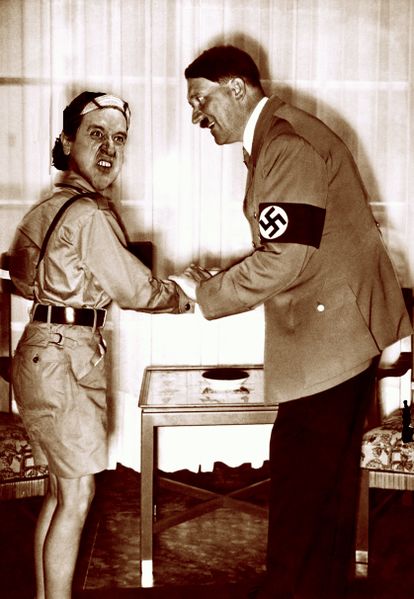 Archivo:Hitlervecindad.jpg