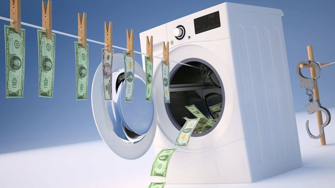 Soubor:Pracka na penize.jpg