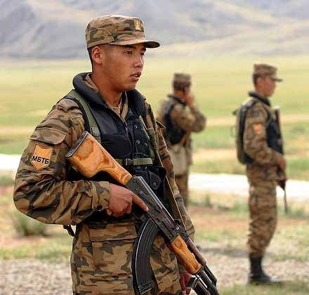 Soubor:Mongolští vojáci.png