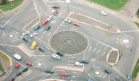 Soubor:Magic roundabout.jpg