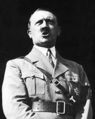 Šokovaný Hitler poté, co mu došly zprávy o neúspěších ruchadala na východní frontě.