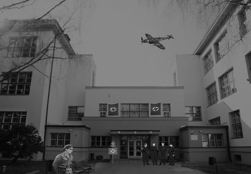 Soubor:Střední škola Náhorní krátce po obsazení jednotkami SS.jpg