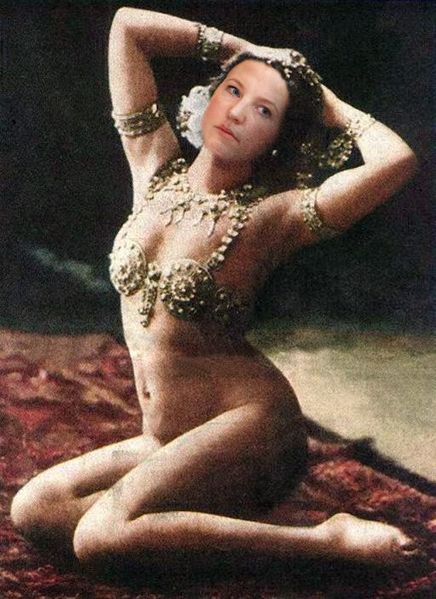 Soubor:Mata Hari Paris.jpg