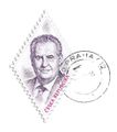 Po světovém úspěchu (světově se proslavila po celé ČR) kulaté poštovní známky s Járou da Cimrmanem[2][←+0,5], bude mít prezident Zeman tuhle zcela novou známku.