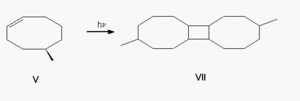 Schéma 2 Fotodimerace 5-methylcyklooktenu (V) na 4,12-dimethyltricyklo[7.7.01,8.09,16]hexadekan (známý také jako 5,13-dimethyltricyklo[8.6.0.02,9]hexadekan) (VII)