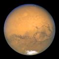 V točnových čepičkách Marsu je led. Marťané jej zčásti využívají.