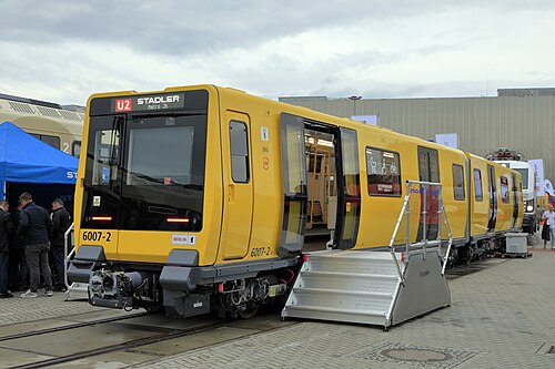 Datei:U-Bahn ganz neu.jpg