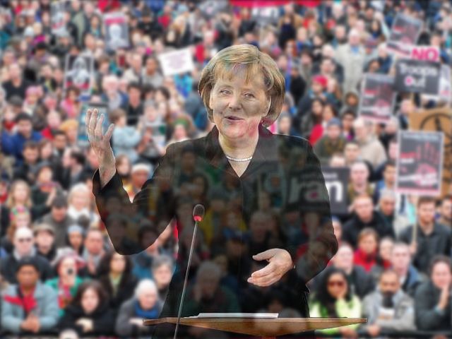 Datei:Merkel transparent.jpg