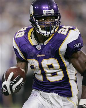 File:Adrian peterson purple jersey.jpg