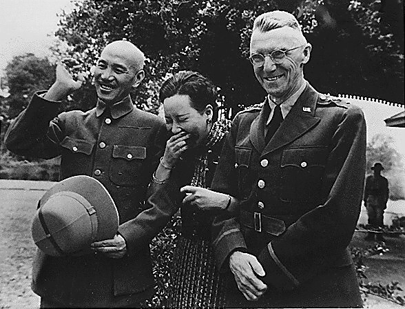 File:Chiang Kai Shek and wife with Lieutenant General Stilwell.jpg