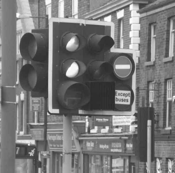 File:Bw traffic lights.jpg