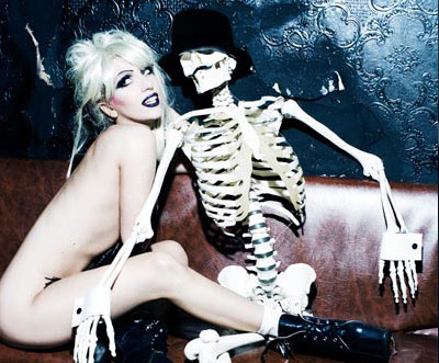 File:Lady-Gaga-and-skeleton.jpg