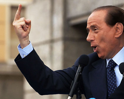 File:Berlusconi finger.jpg