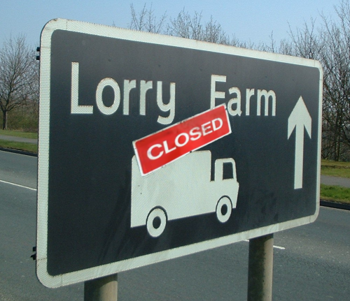 File:Lorry sign.png