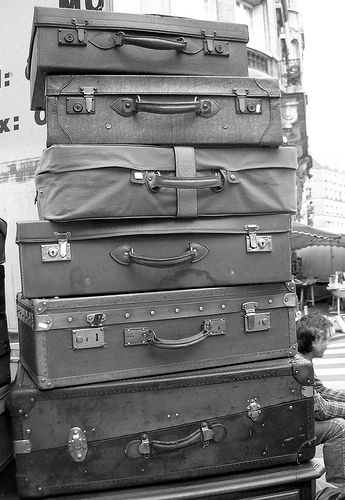 File:Suitcase stack.jpg