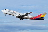 Boeing 747 of Asiana !!