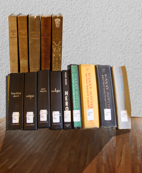 File:Books stacked upright.png
