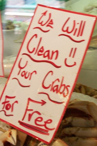 File:Clean Your Crabs For Free.JPG