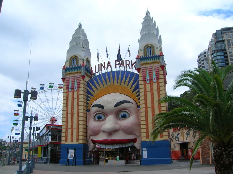 File:The Sydney Luna Park Face.jpg