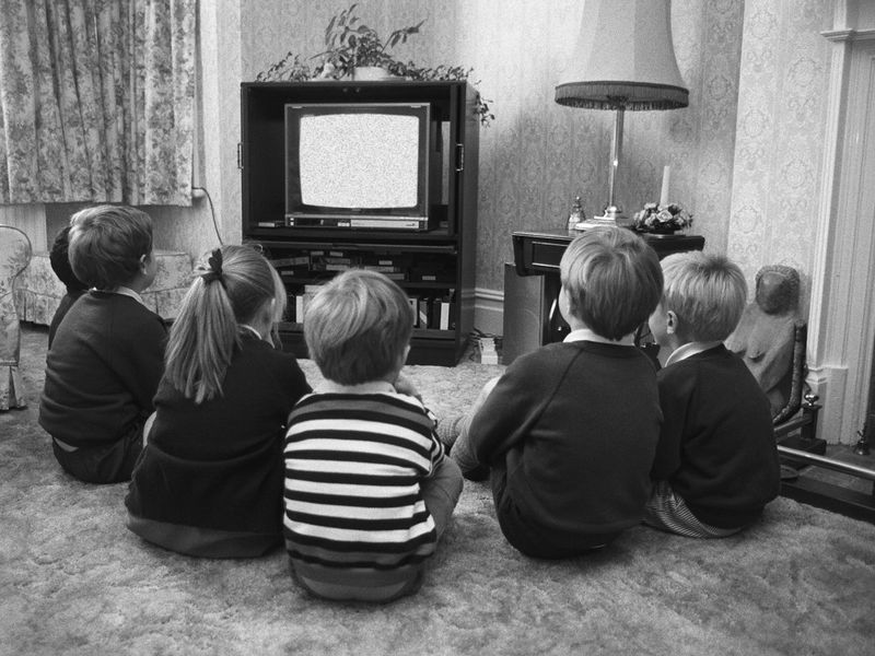 File:Kids watching static TV.jpg