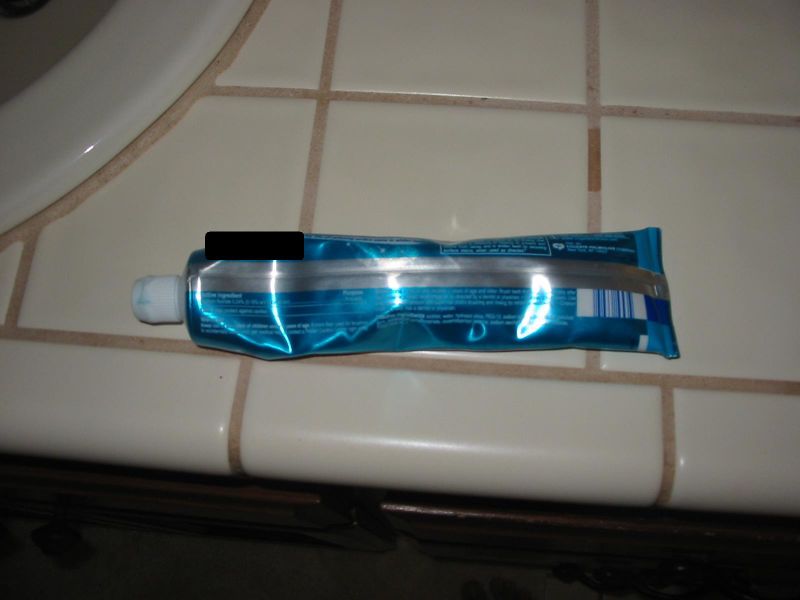 File:Toothpaste.JPG