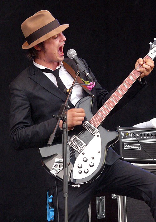 File:PeteDoherty-Madrid2008.jpg