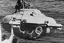 A black and white image of the SP-350 Diving saucer.