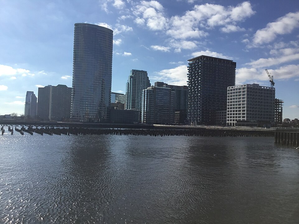 File:Newport Jersey City.jpg