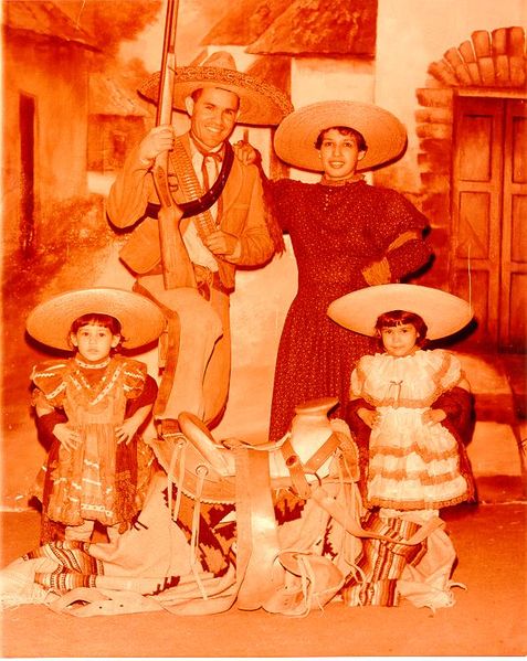 File:Mexicans.jpg