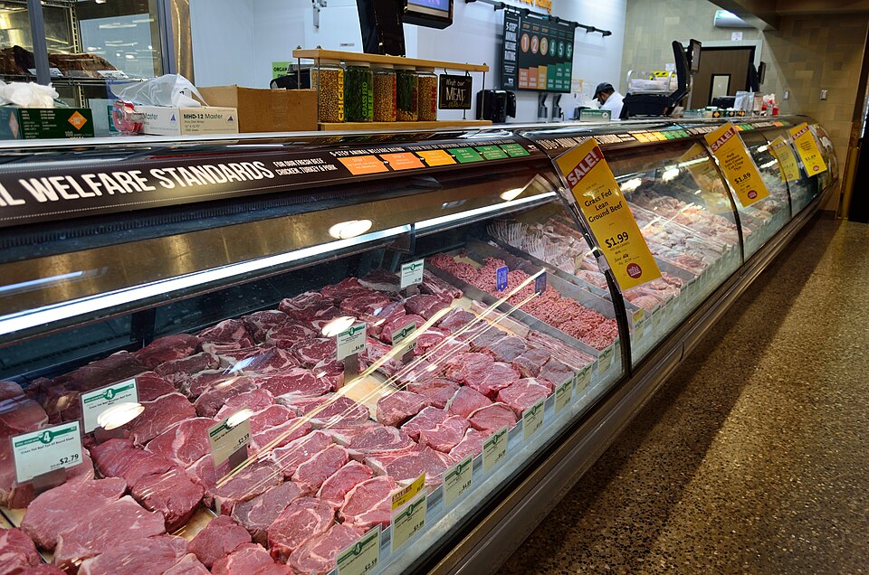 File:FreshMeatSupermarket.jpg