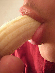 Fichier:Banane bouche.jpg