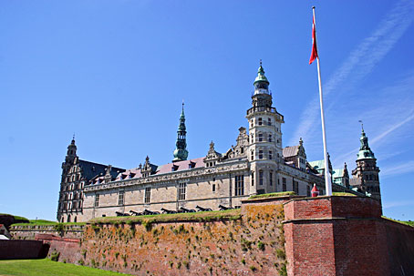 Fichier:Chateau Kronborg Danemark-CR-I.Korshunova 3170804.jpg