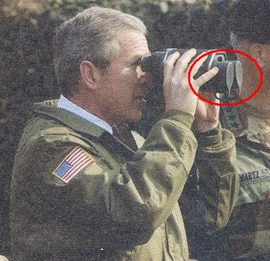 Fichier:Bush-jumelles.jpg