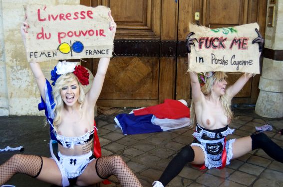 Fichier:FEMENdsk2.jpg